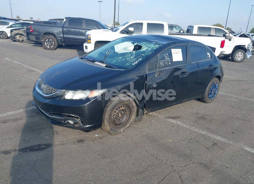 Photo 2 of 2013 Honda Civic LX (VIN 19XFB2F51DE268653)