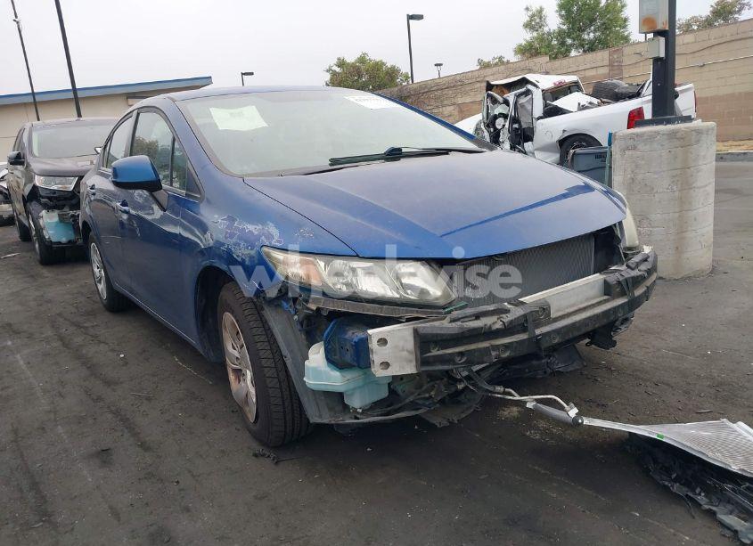 2013 Honda Civic LX (VIN 19XFB2F51DE281886) main photo