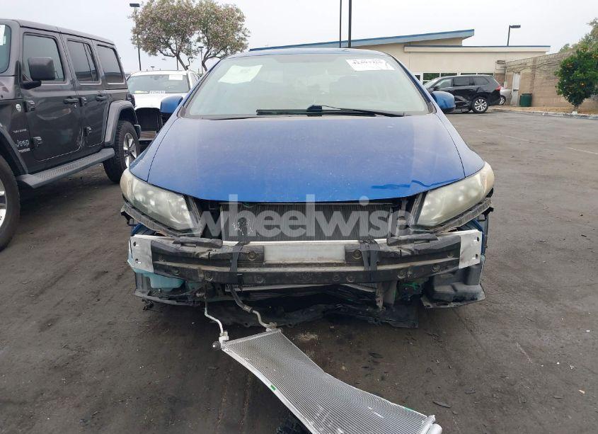 Photo 13 of 2013 Honda Civic LX (VIN 19XFB2F51DE281886)