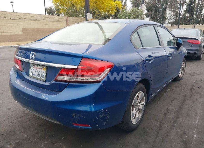 Photo 4 of 2013 Honda Civic LX (VIN 19XFB2F51DE281886)