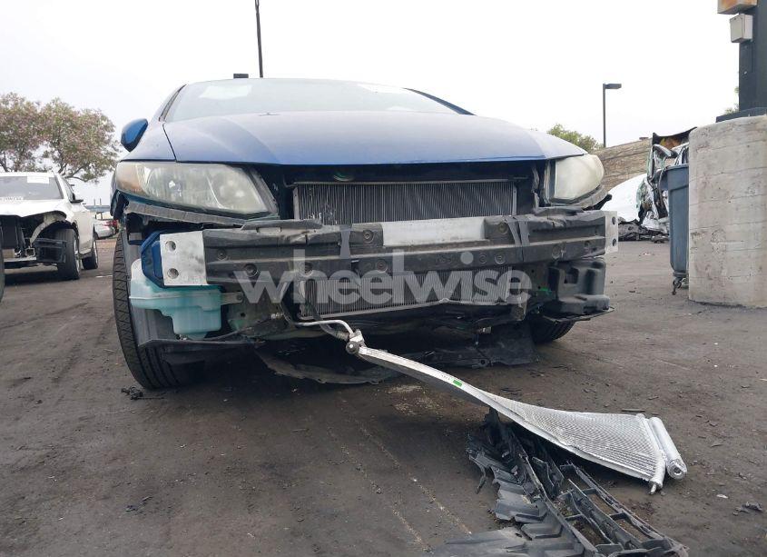 Photo 6 of 2013 Honda Civic LX (VIN 19XFB2F51DE281886)