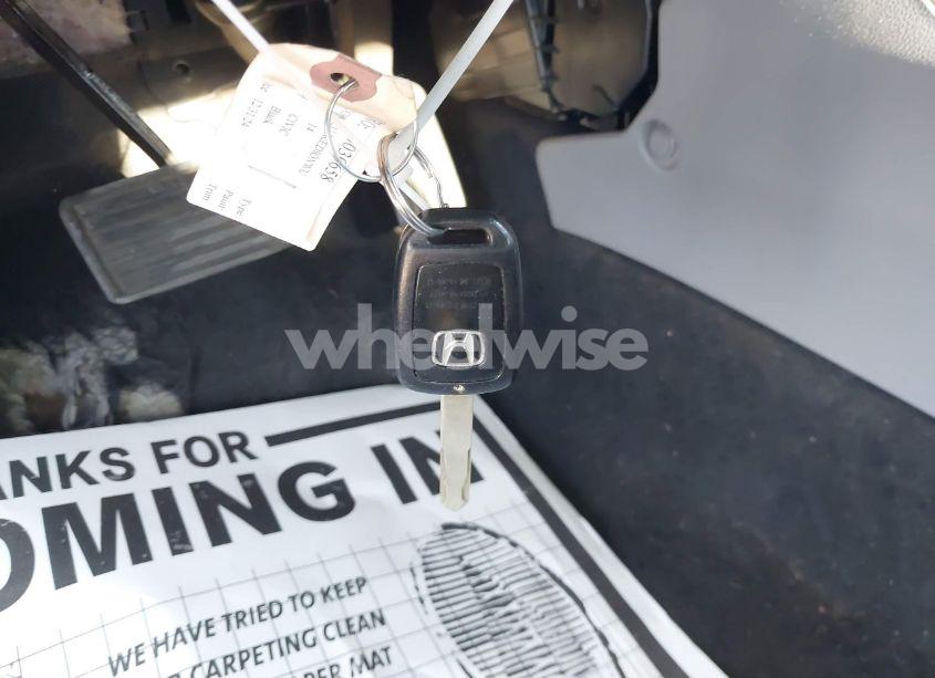 Photo 11 of 2014 Honda Civic LX (VIN 19XFB2F51EE029198)