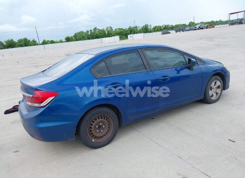 Photo 4 of 2014 Honda Civic LX (VIN 19XFB2F51EE035762)