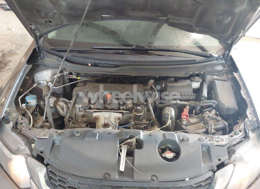 Photo 10 of 2014 Honda Civic LX (VIN 19XFB2F51EE036622)