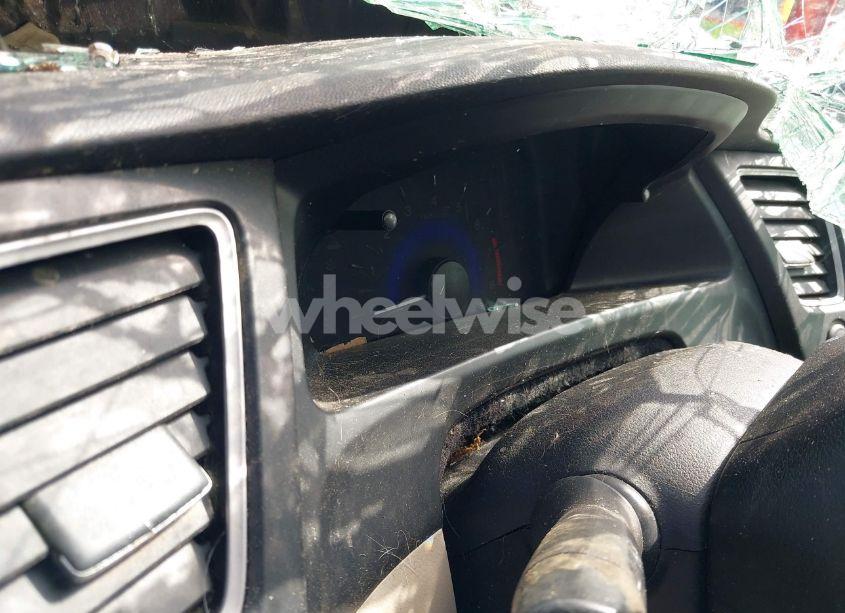 Photo 14 of 2014 Honda Civic LX (VIN 19XFB2F51EE040881)