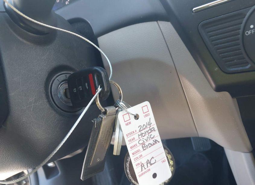 Photo 11 of 2014 Honda Civic LX (VIN 19XFB2F51EE068776)