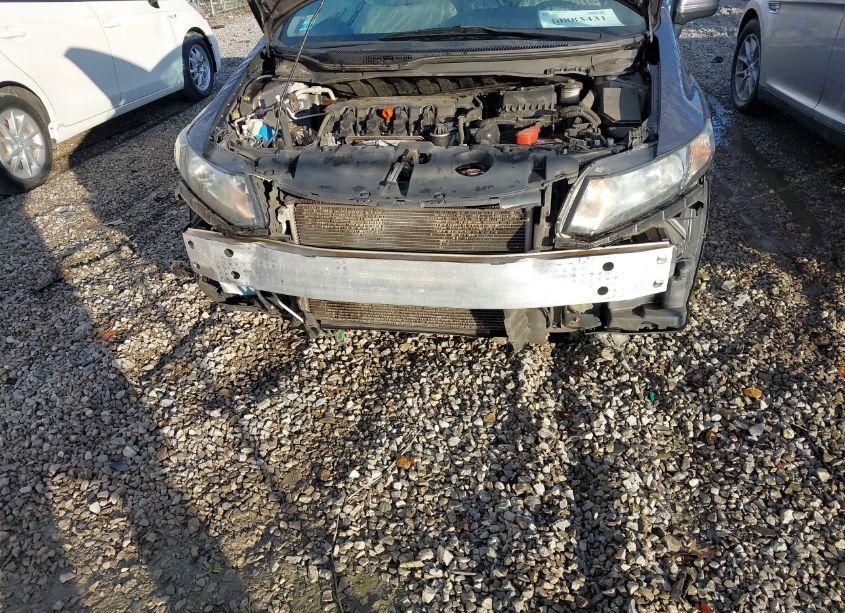 Photo 6 of 2014 Honda Civic LX (VIN 19XFB2F51EE203383)