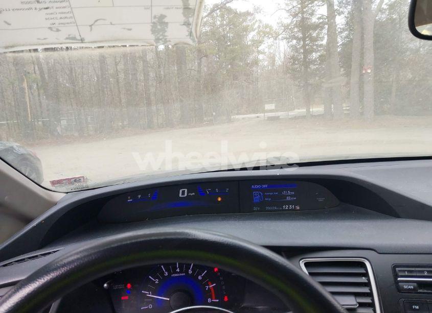 Photo 7 of 2014 Honda Civic LX (VIN 19XFB2F51EE248632)