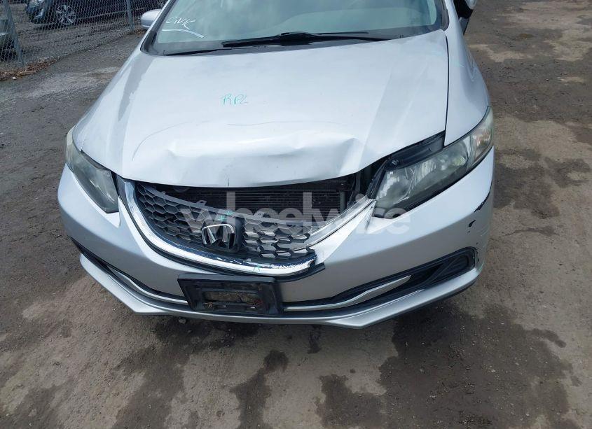 Photo 6 of 2014 Honda Civic LX (VIN 19XFB2F51EE256374)