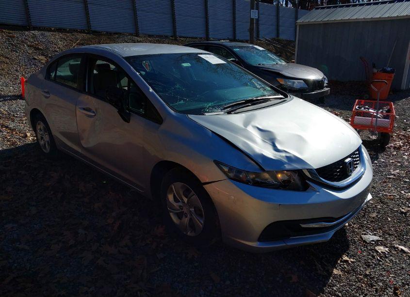 2014 Honda Civic LX (VIN 19XFB2F51EE263504) main photo