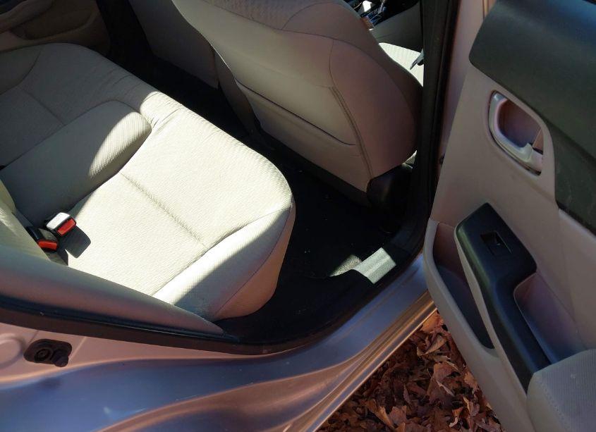 Photo 8 of 2014 Honda Civic LX (VIN 19XFB2F51EE263504)