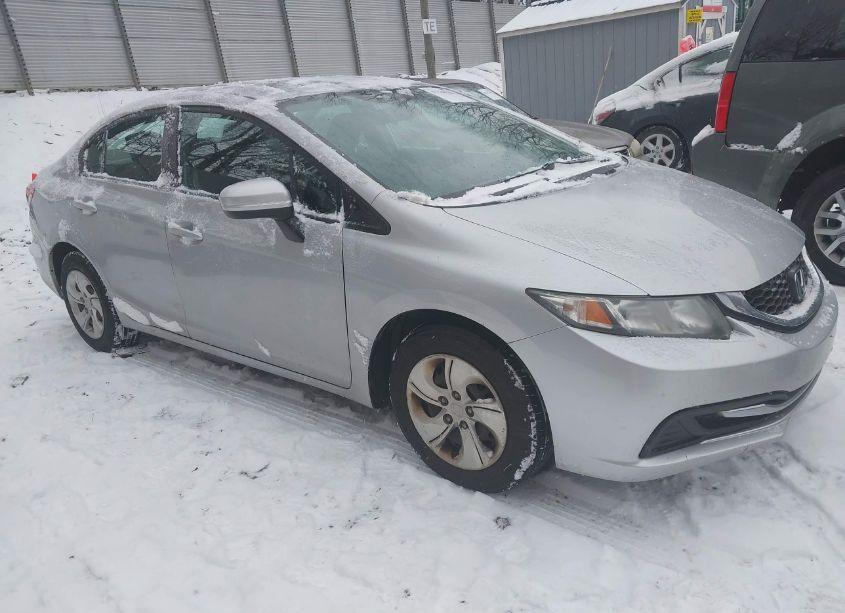2015 Honda Civic LX (VIN 19XFB2F51FE025251) main photo