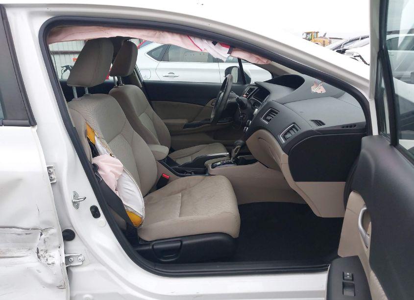 Photo 5 of 2015 Honda Civic LX (VIN 19XFB2F51FE081125)