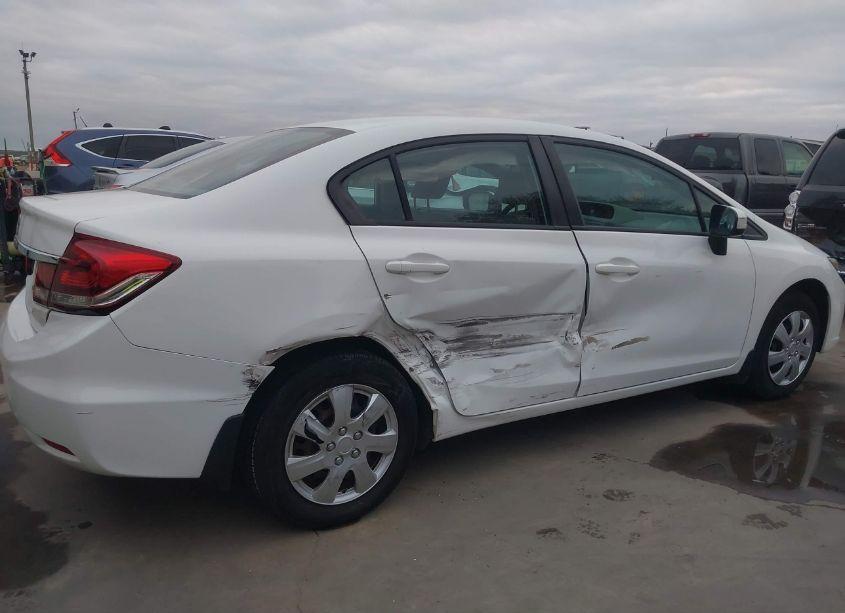 Photo 6 of 2015 Honda Civic LX (VIN 19XFB2F51FE081125)
