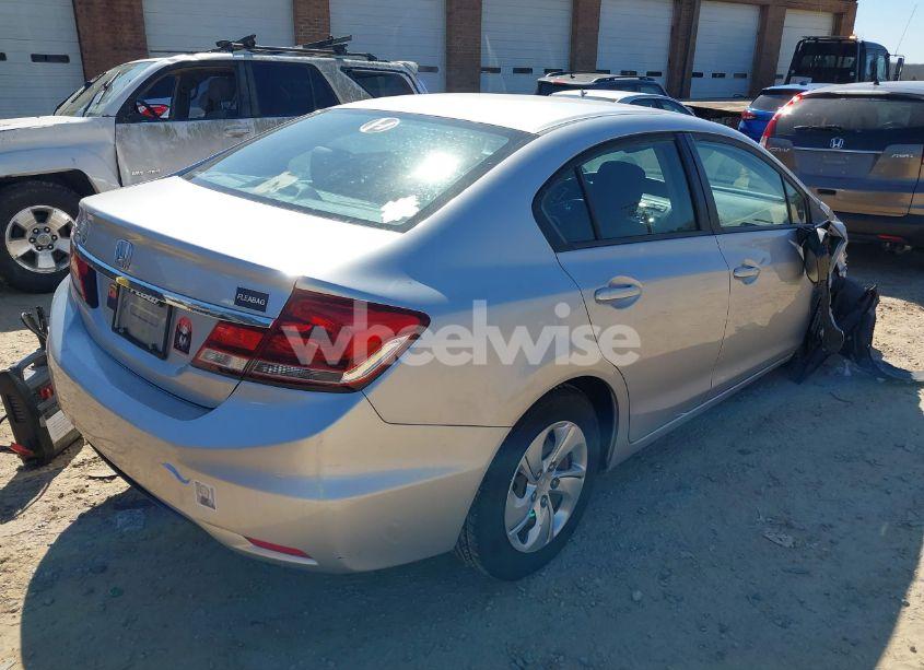 Photo 4 of 2015 Honda Civic LX (VIN 19XFB2F51FE095011)