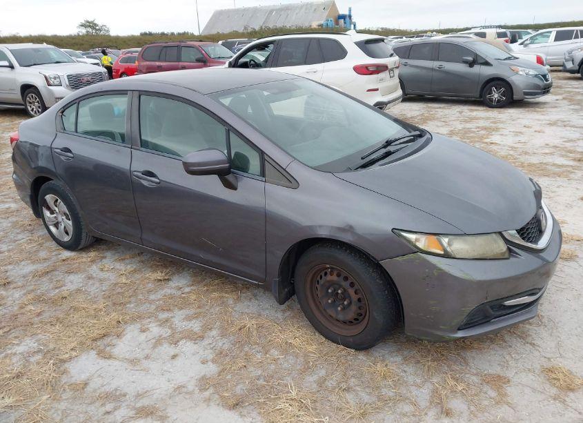 2015 Honda Civic LX (VIN 19XFB2F51FE116780) main photo