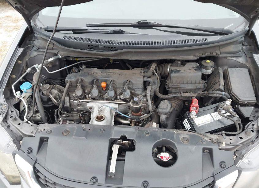 Photo 10 of 2015 Honda Civic LX (VIN 19XFB2F51FE116780)