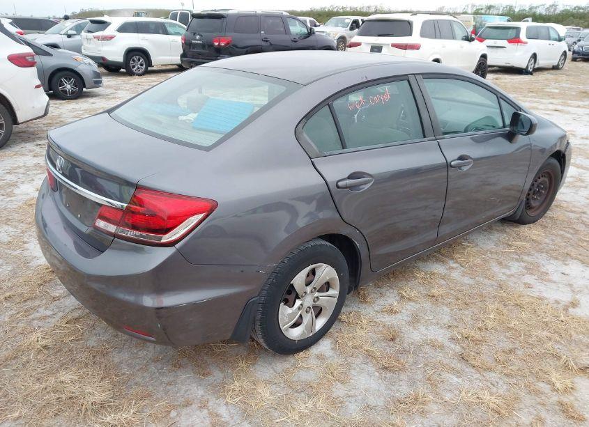 Photo 4 of 2015 Honda Civic LX (VIN 19XFB2F51FE116780)