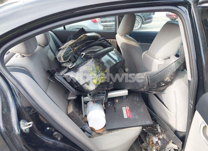 Photo 8 of 2015 Honda Civic LX (VIN 19XFB2F51FE200890)