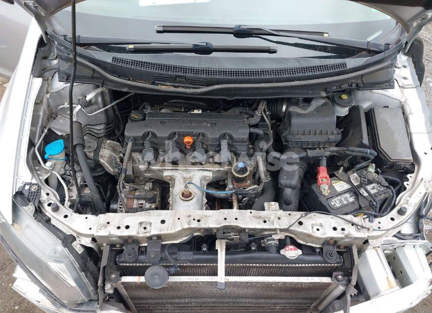 Photo 10 of 2015 Honda Civic LX (VIN 19XFB2F51FE214918)