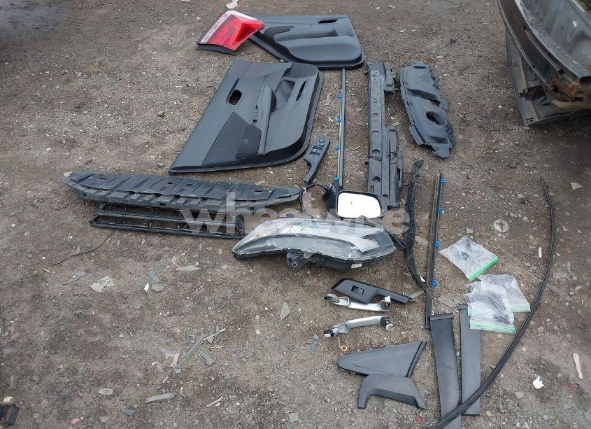 Photo 18 of 2015 Honda Civic LX (VIN 19XFB2F51FE214918)