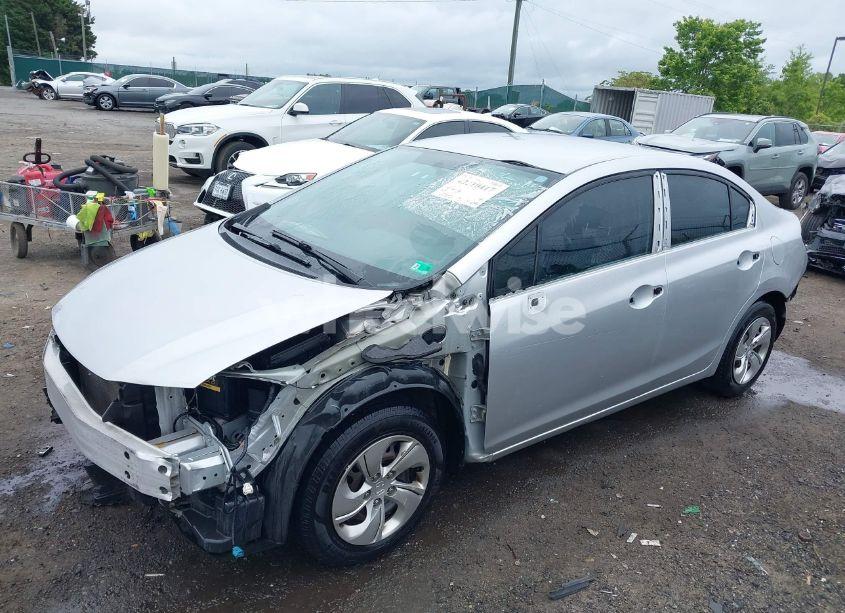 Photo 2 of 2015 Honda Civic LX (VIN 19XFB2F51FE214918)