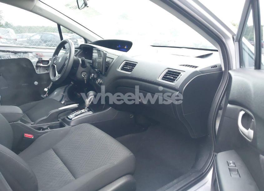 Photo 5 of 2015 Honda Civic LX (VIN 19XFB2F51FE214918)