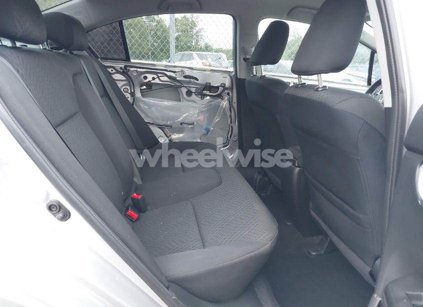 Photo 8 of 2015 Honda Civic LX (VIN 19XFB2F51FE214918)