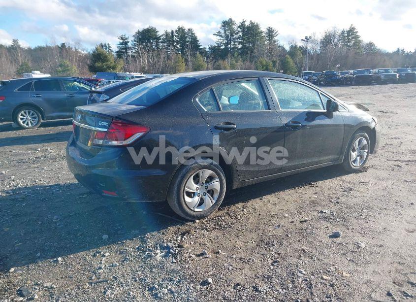 Photo 4 of 2015 Honda Civic LX (VIN 19XFB2F51FE232027)