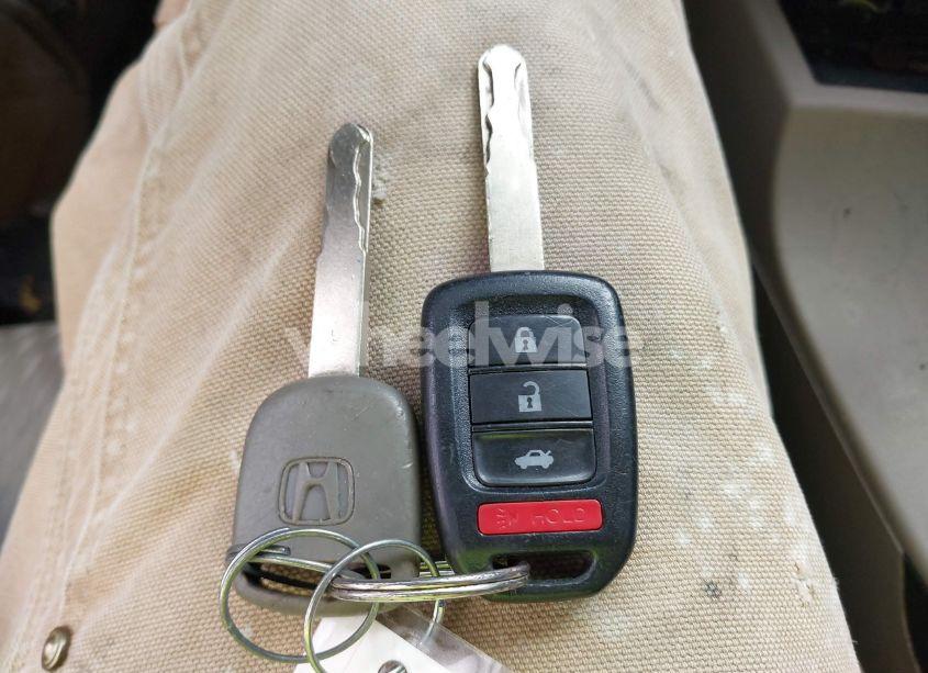 Photo 11 of 2015 Honda Civic LX (VIN 19XFB2F51FE258966)