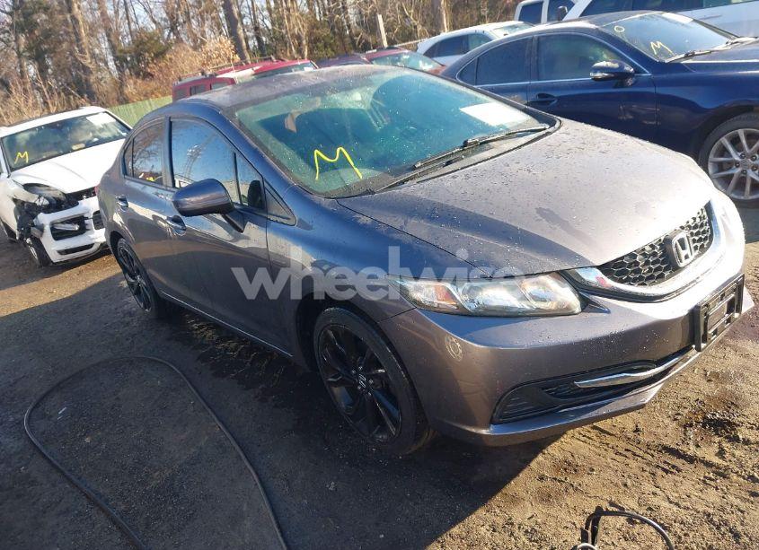 2015 Honda Civic LX (VIN 19XFB2F51FE277534) main photo