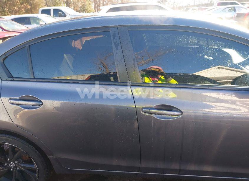 Photo 13 of 2015 Honda Civic LX (VIN 19XFB2F51FE277534)