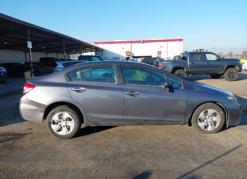 Photo 13 of 2015 Honda Civic LX (VIN 19XFB2F51FE279509)