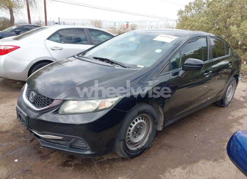 Photo 2 of 2015 Honda Civic LX (VIN 19XFB2F51FE706722)