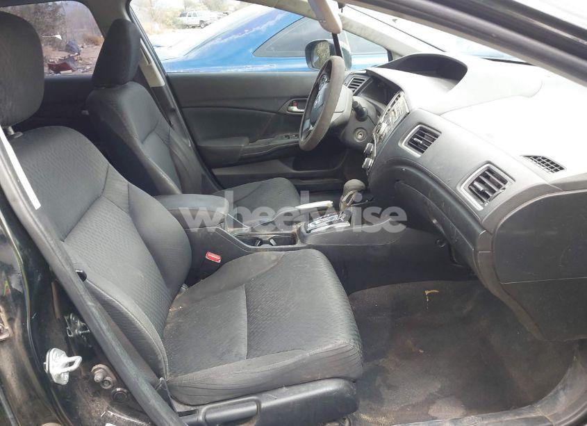 Photo 5 of 2015 Honda Civic LX (VIN 19XFB2F51FE706722)