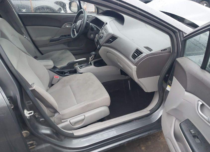 Photo 5 of 2012 Honda Civic SDN LX (VIN 19XFB2F52CE017428)