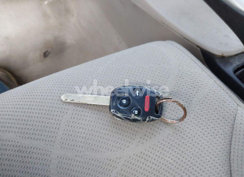 Photo 11 of 2012 Honda Civic LX (VIN 19XFB2F52CE022581)