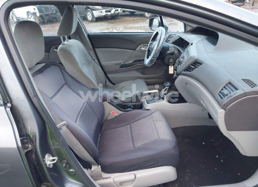 Photo 5 of 2012 Honda Civic SDN LX (VIN 19XFB2F52CE026713)