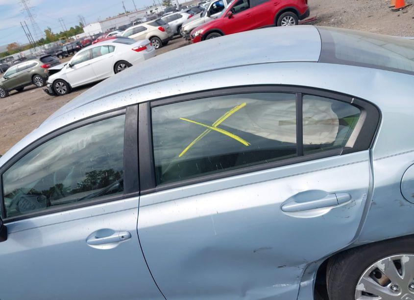 Photo 14 of 2012 Honda Civic LX (VIN 19XFB2F52CE028591)