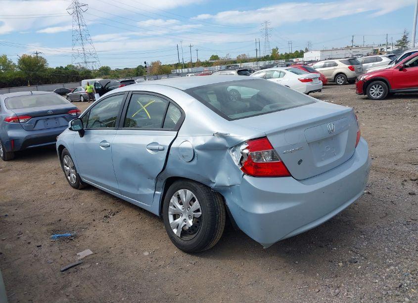 Photo 3 of 2012 Honda Civic LX (VIN 19XFB2F52CE028591)