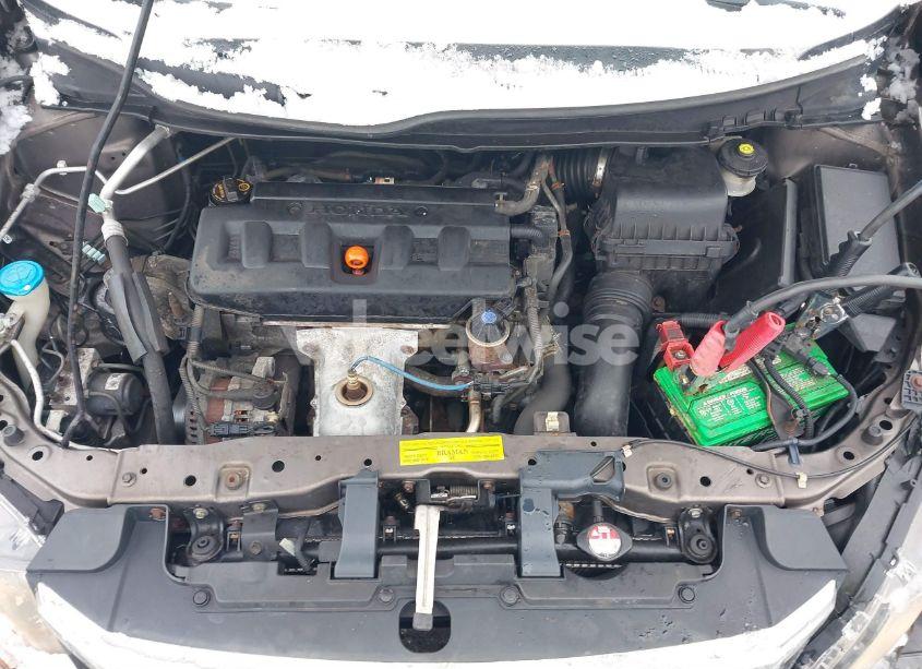 Photo 10 of 2012 Honda Civic LX (VIN 19XFB2F52CE032902)