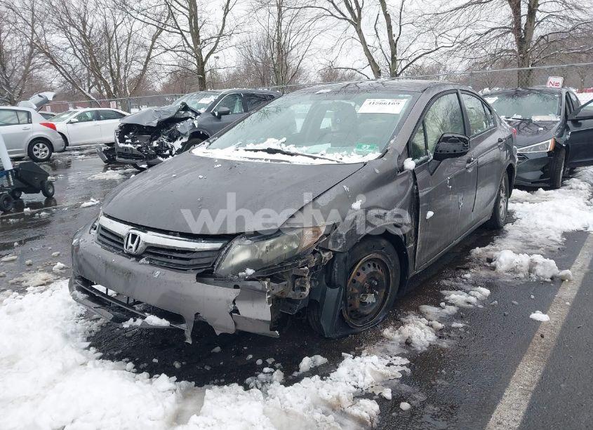 Photo 2 of 2012 Honda Civic LX (VIN 19XFB2F52CE032902)