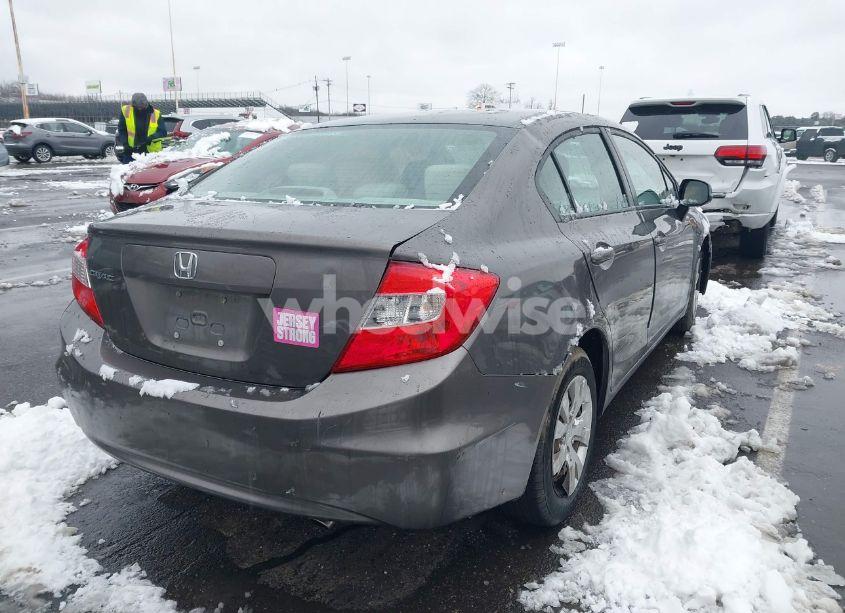 Photo 4 of 2012 Honda Civic LX (VIN 19XFB2F52CE032902)