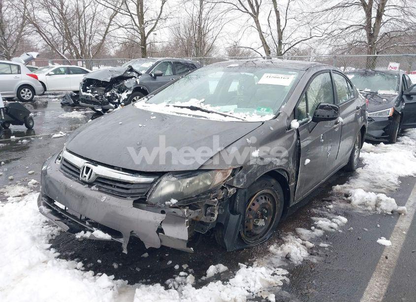 Photo 6 of 2012 Honda Civic LX (VIN 19XFB2F52CE032902)