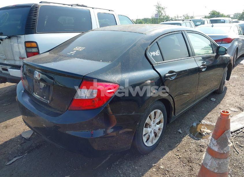 Photo 4 of 2012 Honda Civic LX (VIN 19XFB2F52CE037906)