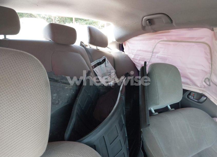 Photo 8 of 2012 Honda Civic LX (VIN 19XFB2F52CE051739)