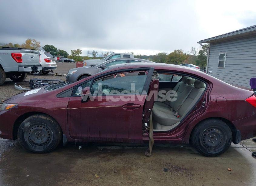 Photo 15 of 2012 Honda Civic LX (VIN 19XFB2F52CE072784)