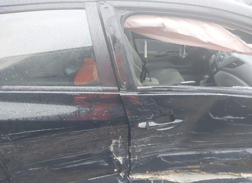 Photo 13 of 2012 Honda Civic SDN LX (VIN 19XFB2F52CE097832)