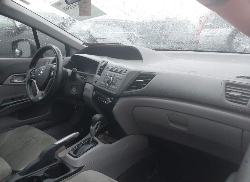 Photo 5 of 2012 Honda Civic SDN LX (VIN 19XFB2F52CE097832)