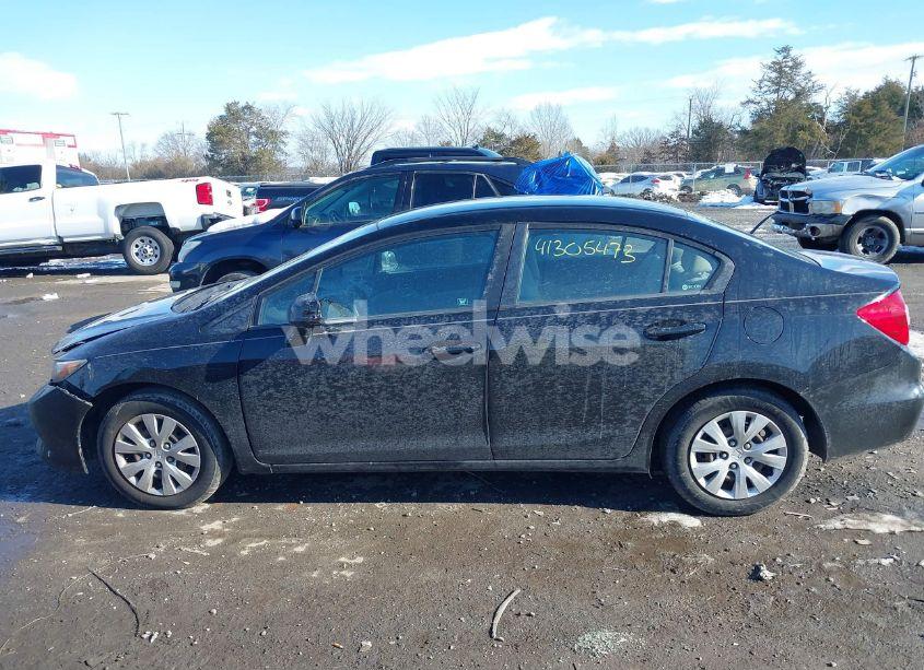 Photo 14 of 2012 Honda Civic SDN LX (VIN 19XFB2F52CE334416)